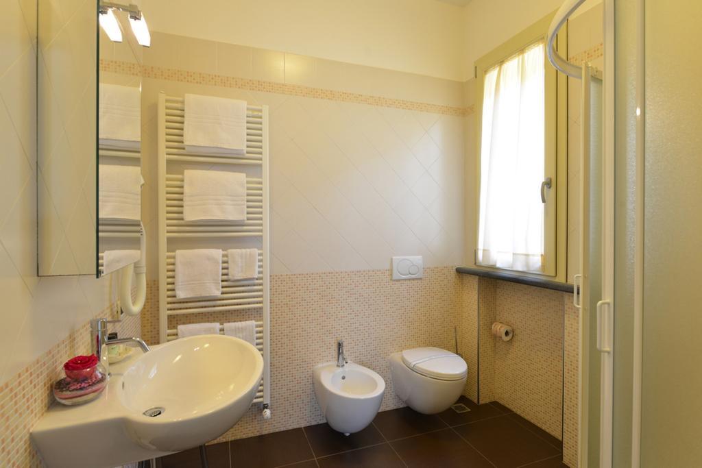 Hotel Rosignano Rosignano Solvay Oda fotoğraf